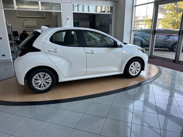 TOYOTA Yaris usata, con Alzacristalli elettrici