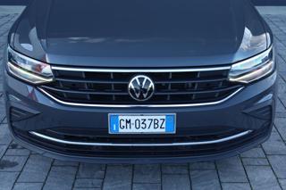 VOLKSWAGEN Tiguan usata, con Airbag testa