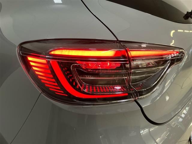 RENAULT Clio usata, con Climatizzatore