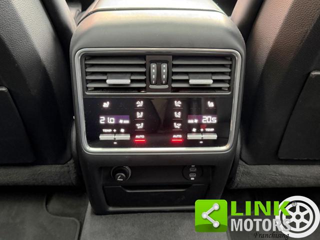 PORSCHE Cayenne usata, con Fendinebbia