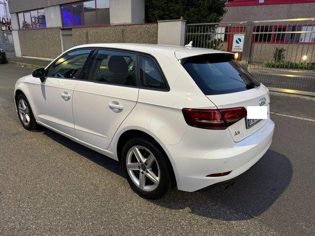 AUDI A3 usata, con Alzacristalli elettrici