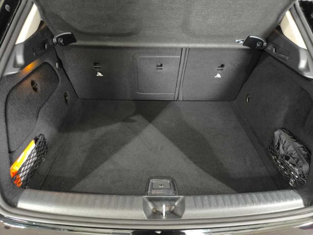 MERCEDES-BENZ G usata, con Sistema di navigazione