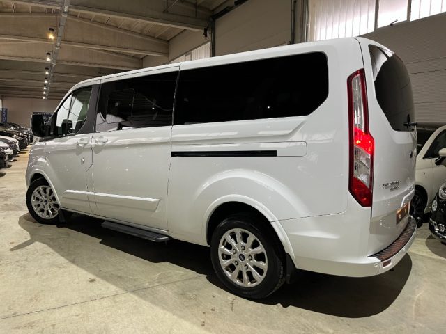 FORD Tourneo Custom usata, con Alzacristalli elettrici