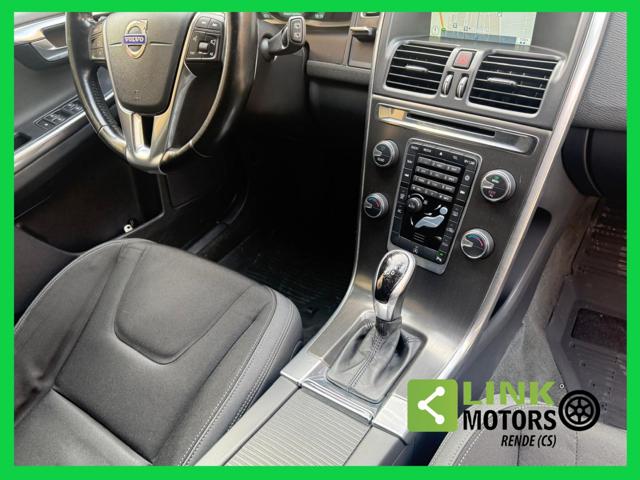 VOLVO XC60 usata, con Specchietti laterali elettrici