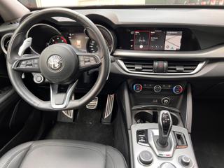 ALFA ROMEO Stelvio usata, con Cerchi in lega