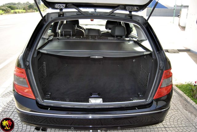 MERCEDES-BENZ C 200 usata, con Lettore CD