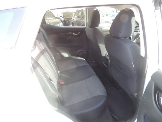 NISSAN Qashqai usata, con Controllo automatico clima