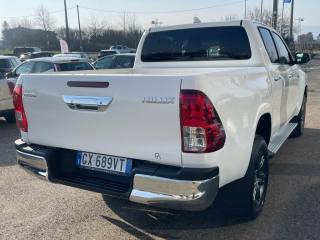 TOYOTA Hilux usata, con Cerchi in lega