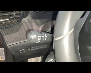 PEUGEOT 2008 usata, con Autoradio digitale