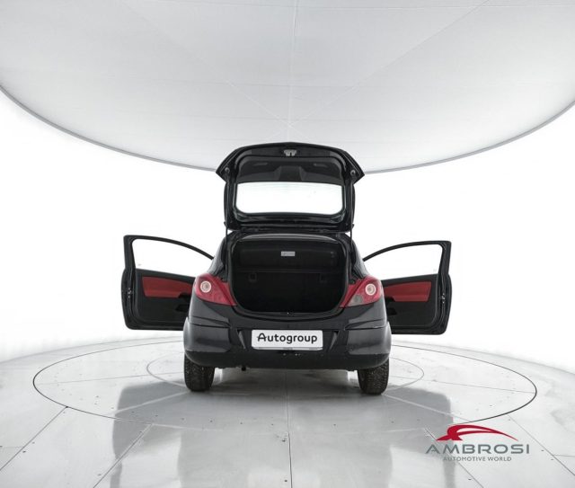 OPEL Corsa usata 6