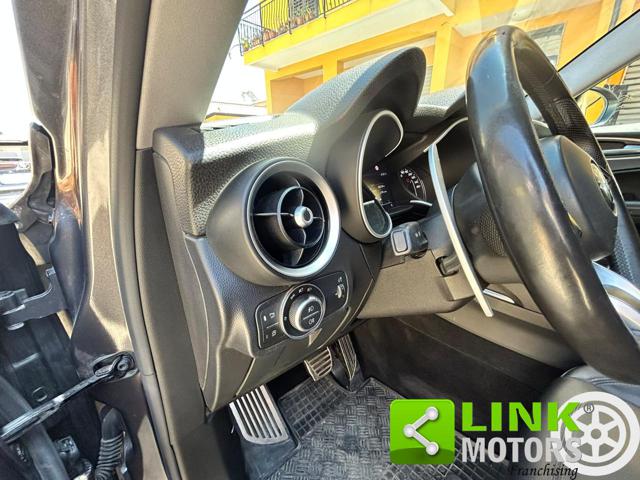 ALFA ROMEO Stelvio usata 10