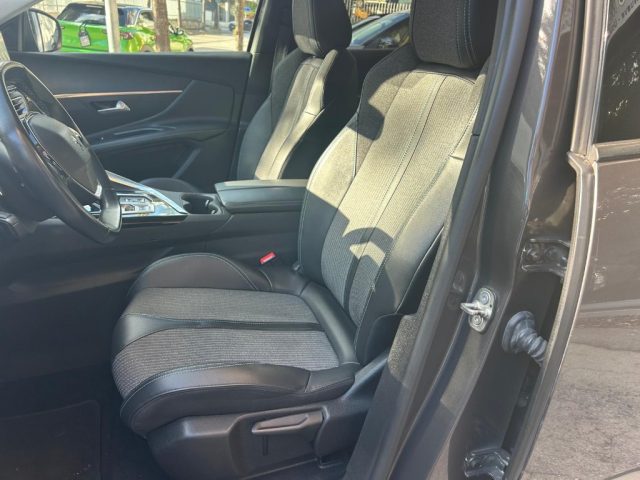 PEUGEOT 3008 usata, con Cerchi in lega