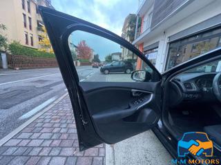 VOLVO V40 usata, con Kit antipanne