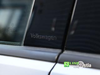 VOLKSWAGEN T-Cross usata 22