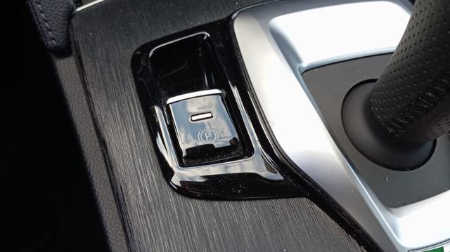 ALFA ROMEO Stelvio usata, con Airbag testa