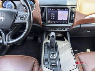 MASERATI Levante usata 13