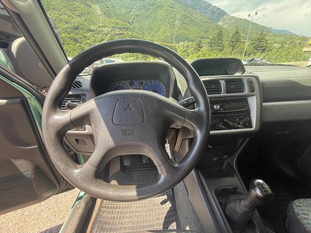 MITSUBISHI Pajero Pinin usata 11