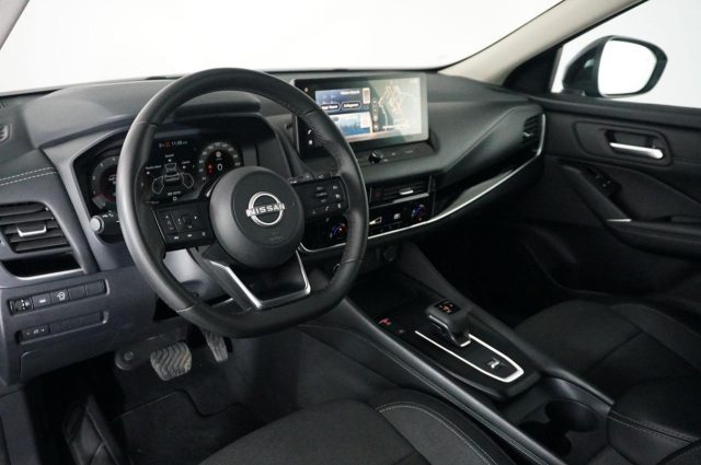 NISSAN Qashqai usata, con Boardcomputer