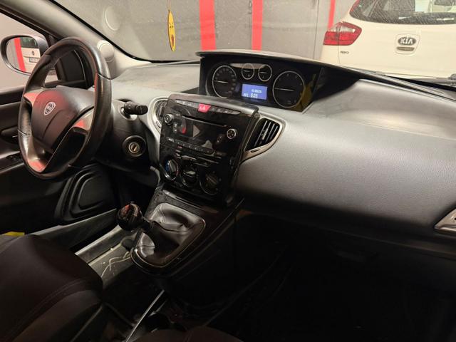 LANCIA Ypsilon usata, con Servosterzo