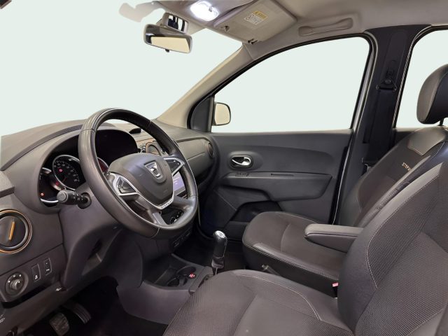 DACIA Lodgy usata, con Touch screen