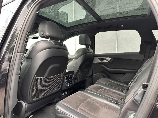 AUDI Q7 usata, con Regolazione elettrica sedili