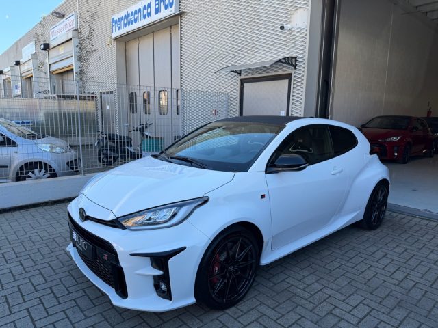 TOYOTA Yaris usata, con Airbag laterali