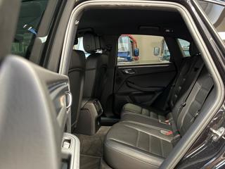PORSCHE Macan usata, con USB