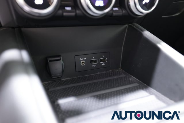 RENAULT Captur usata, con Specchietti laterali elettrici