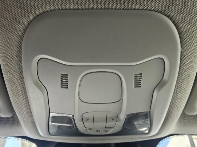 JEEP Renegade usata, con USB