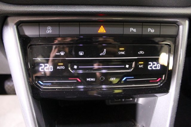 VOLKSWAGEN T-Roc usata, con Servosterzo