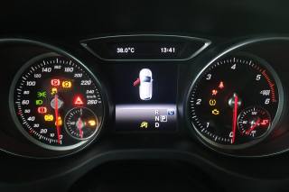 MERCEDES-BENZ CLA 200 usata 6