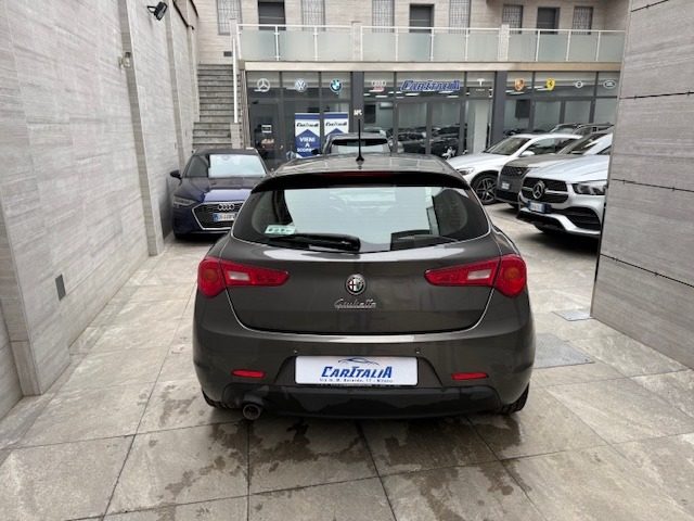 ALFA ROMEO Giulietta usata, con Alzacristalli elettrici