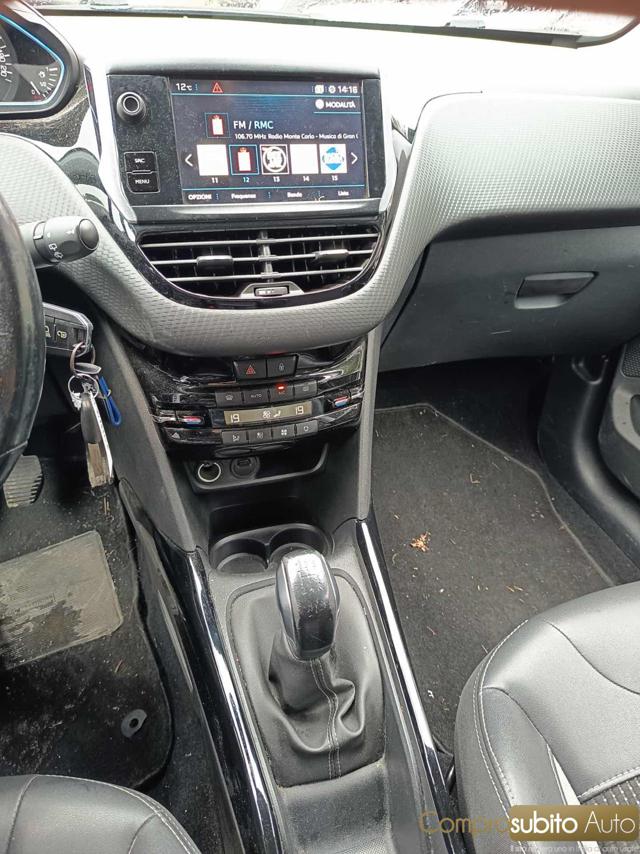 PEUGEOT 2008 usata, con Servosterzo