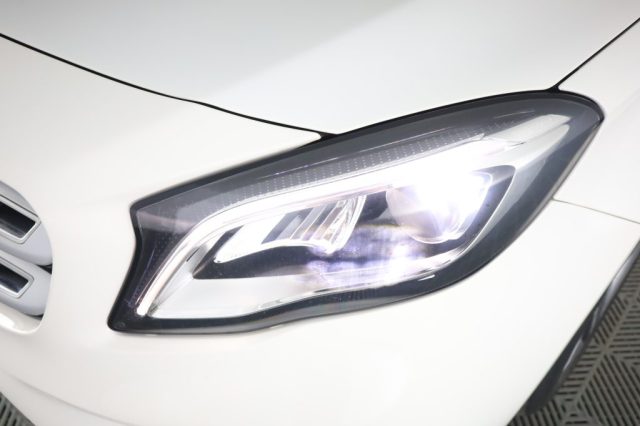MERCEDES-BENZ CLA usata 7