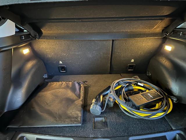 JEEP Compass usata, con Park Distance Control