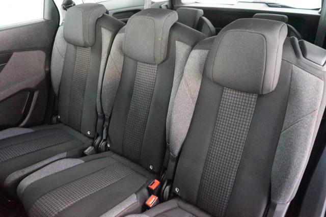 PEUGEOT 5008 usata 34
