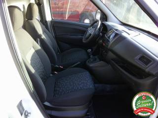 OPEL Combo usata, con Immobilizzatore elettronico