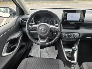 TOYOTA Yaris usata, con Telecamera per parcheggio assistito