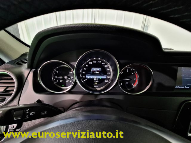 MERCEDES-BENZ C 200 usata, con Autoradio