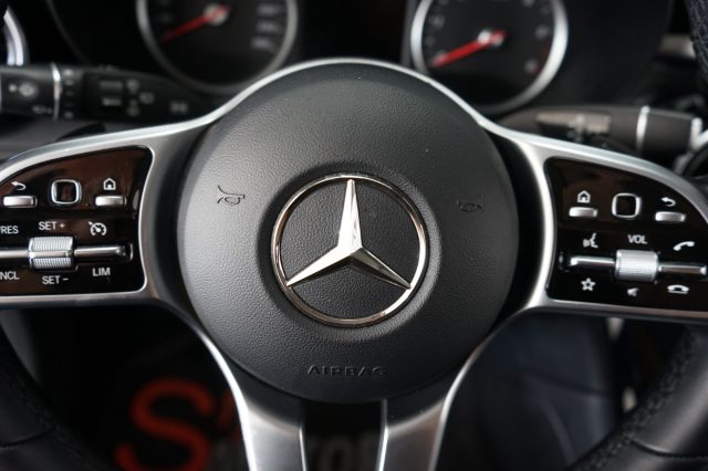 MERCEDES-BENZ GLC 220 usata, con Kit antipanne