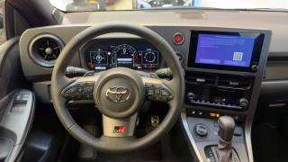 TOYOTA Yaris usata, con ESP