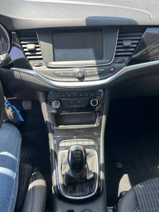 OPEL Astra usata, con Cronologia tagliandi