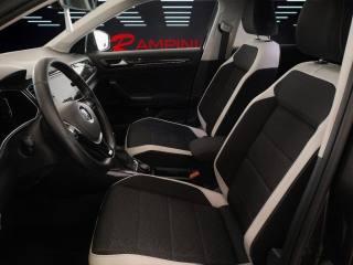 VOLKSWAGEN T-Roc usata 13