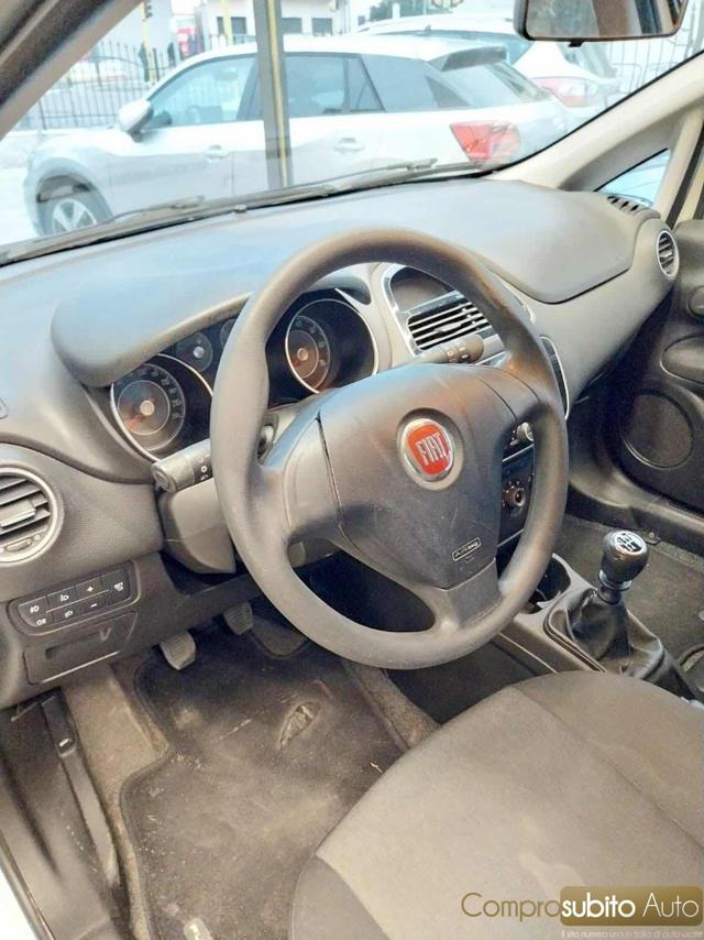 FIAT Punto usata, con Specchietti laterali elettrici
