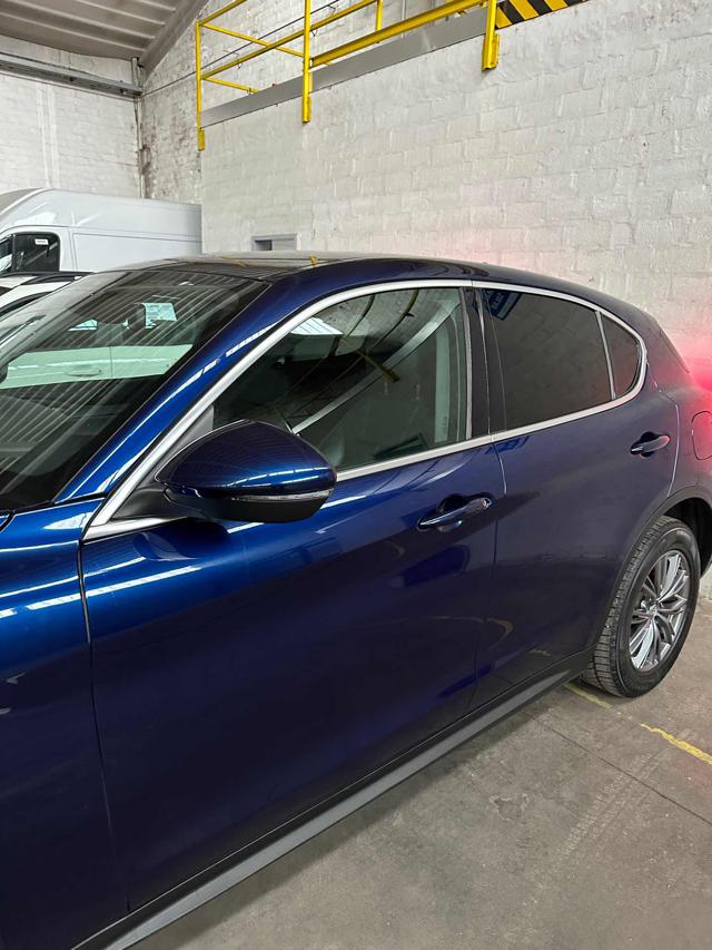 ALFA ROMEO Stelvio usata, con Alzacristalli elettrici