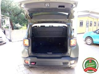 JEEP Renegade usata, con MP3