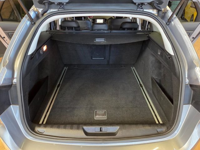 PEUGEOT 308 usata, con Sistema di navigazione