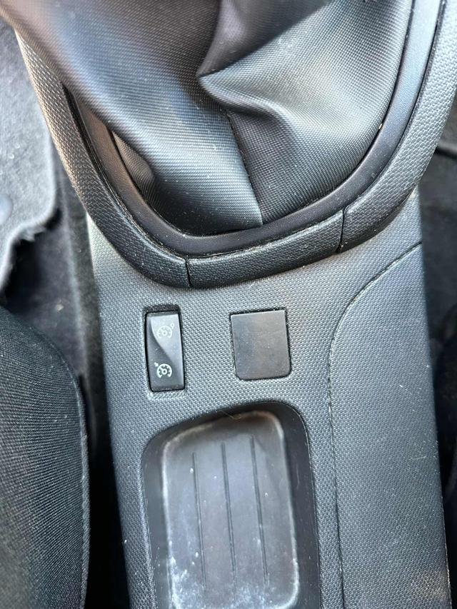 RENAULT Clio usata, con Volante multifunzione