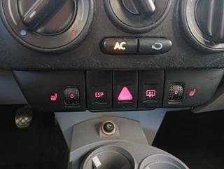 VOLKSWAGEN New Beetle usata 15