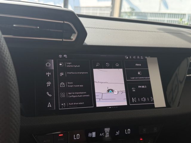 AUDI A3 usata, con Park Distance Control